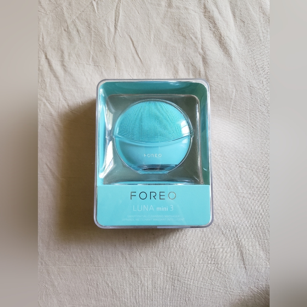 Brand New Foreo Mini 3 face cleansing massager